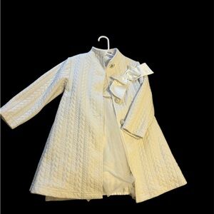 Size 5 set. Elegant White Kids Blueberi Boulevard quilted jacket and dress set.